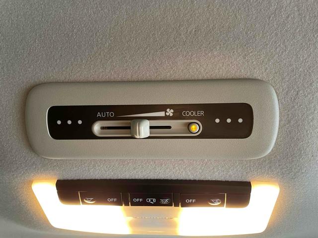 セレナ ＸＶ　エマブレ　ＬＤＷ　ＢＳＷ　前後ソナー　クルコン　Ｉストップ　両側パワスラ　インテリキー　Ｐスタート　ＡＡＣ　リアＡＣ　電格ミラー　オートハイビーム　ＰＶガラス　社外ナビ　ＢＴ　バックカメラ　ＥＴＣ（51枚目）