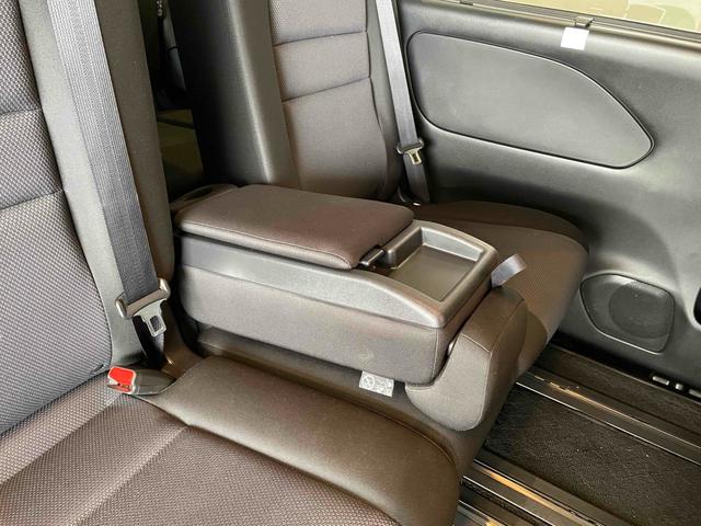 セレナ ＸＶ　エマブレ　ＬＤＷ　ＢＳＷ　前後ソナー　クルコン　Ｉストップ　両側パワスラ　インテリキー　Ｐスタート　ＡＡＣ　リアＡＣ　電格ミラー　オートハイビーム　ＰＶガラス　社外ナビ　ＢＴ　バックカメラ　ＥＴＣ（56枚目）