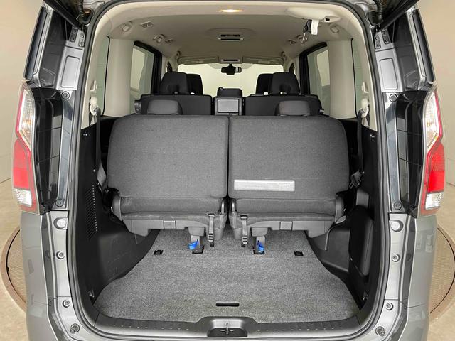 セレナ ＸＶ　エマブレ　ＬＤＷ　ＢＳＷ　前後ソナー　クルコン　Ｉストップ　両側パワスラ　インテリキー　Ｐスタート　ＡＡＣ　リアＡＣ　電格ミラー　オートハイビーム　ＰＶガラス　社外ナビ　ＢＴ　バックカメラ　ＥＴＣ（61枚目）