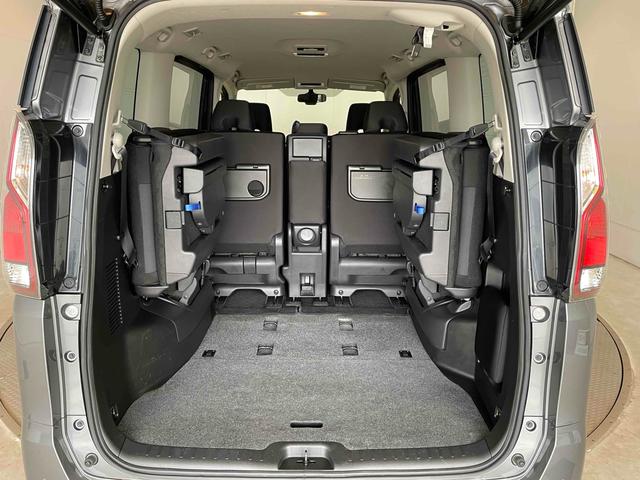 セレナ ＸＶ　エマブレ　ＬＤＷ　ＢＳＷ　前後ソナー　クルコン　Ｉストップ　両側パワスラ　インテリキー　Ｐスタート　ＡＡＣ　リアＡＣ　電格ミラー　オートハイビーム　ＰＶガラス　社外ナビ　ＢＴ　バックカメラ　ＥＴＣ（62枚目）