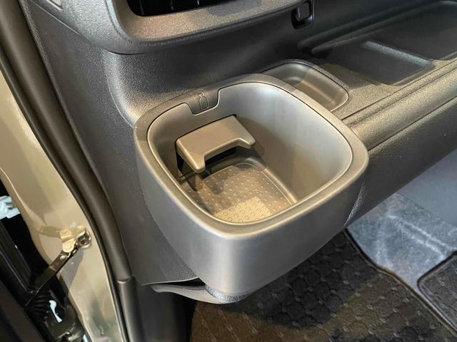 シエンタ Ｘ　ＥＴＣ　バックカメラ　ナビ　クリアランスソナー　オートクルーズコントロール　レーンアシスト　衝突被害軽減システム　両側スライド・片側電動　オートマチックハイビーム　オートライト　ＬＥＤヘッドランプ（39枚目）