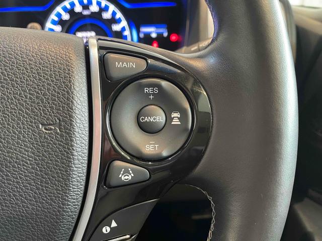 オデッセイハイブリッド ハイブリッドアブソルート・ＥＸホンダセンシング　ハイブリッド　全周囲カメラ　ナビ　ＴＶ　両側電動スライドドア　クリアランスソナー　オートクルーズコントロール　レーンアシスト　衝突被害軽減システム　ＬＥＤヘッドランプ　パワーシート　スマートキー（35枚目）