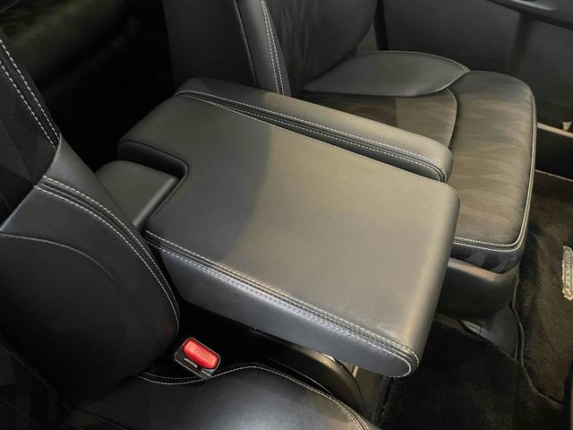 オデッセイハイブリッド ハイブリッドアブソルート・ＥＸホンダセンシング　ハイブリッド　全周囲カメラ　ナビ　ＴＶ　両側電動スライドドア　クリアランスソナー　オートクルーズコントロール　レーンアシスト　衝突被害軽減システム　ＬＥＤヘッドランプ　パワーシート　スマートキー（52枚目）