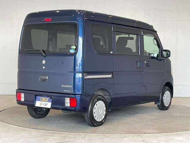 エブリイ ジョイン　両側スライドドア　キーレスエントリー　電動格納ミラー　ＭＴ　盗難防止システム　ＡＢＳ　ＣＤ　ミュージックプレイヤー接続可　衝突安全ボディ　エアコン　パワーステアリング　パワーウィンドウ（2枚目）