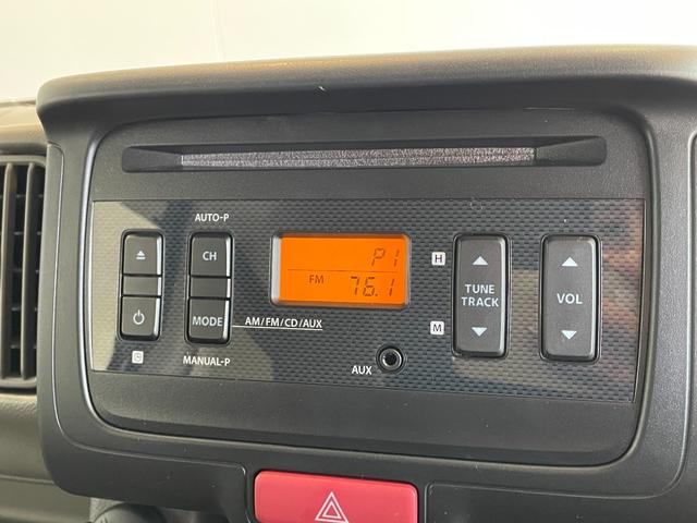 エブリイ ジョイン　両側スライドドア　キーレスエントリー　電動格納ミラー　ＭＴ　盗難防止システム　ＡＢＳ　ＣＤ　ミュージックプレイヤー接続可　衝突安全ボディ　エアコン　パワーステアリング　パワーウィンドウ（15枚目）