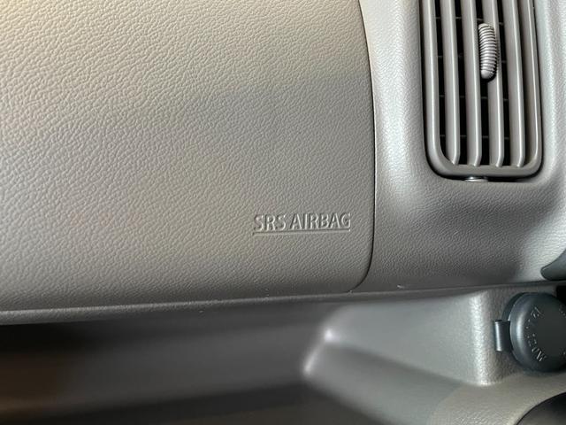 エブリイ ジョイン　両側スライドドア　キーレスエントリー　電動格納ミラー　ＭＴ　盗難防止システム　ＡＢＳ　ＣＤ　ミュージックプレイヤー接続可　衝突安全ボディ　エアコン　パワーステアリング　パワーウィンドウ（18枚目）