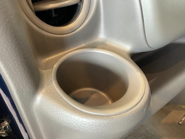 エブリイ ジョイン　両側スライドドア　キーレスエントリー　電動格納ミラー　ＭＴ　盗難防止システム　ＡＢＳ　ＣＤ　ミュージックプレイヤー接続可　衝突安全ボディ　エアコン　パワーステアリング　パワーウィンドウ（27枚目）