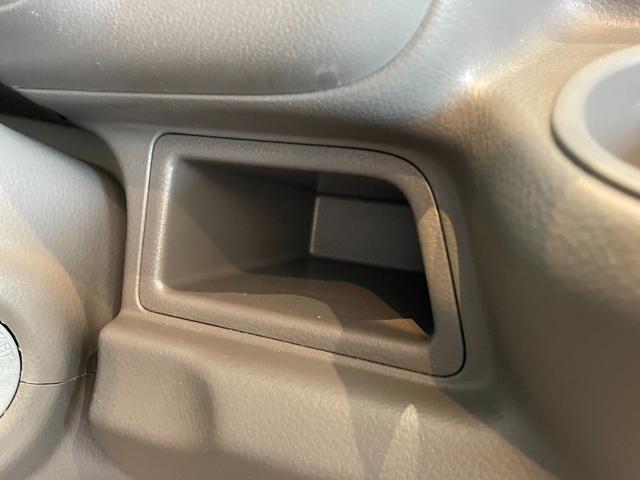 エブリイ ジョイン　両側スライドドア　キーレスエントリー　電動格納ミラー　ＭＴ　盗難防止システム　ＡＢＳ　ＣＤ　ミュージックプレイヤー接続可　衝突安全ボディ　エアコン　パワーステアリング　パワーウィンドウ（30枚目）