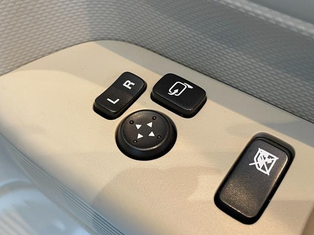 スペーシア ハイブリッドＸ　ＥＴＣ　バックカメラ　両側電動スライドドア　ナビ　クリアランスソナー　レーンアシスト　衝突被害軽減システム　オートライト　スマートキー　アイドリングストップ　電動格納ミラー　シートヒーター（26枚目）