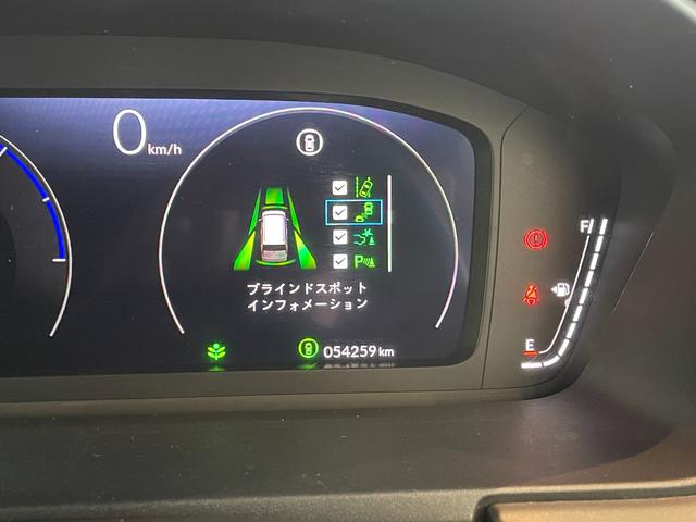 この度は当店のお車をご覧になっていただき、誠にありがとうございます。じっくり現車確認して頂けるよう、ご準備を致します！