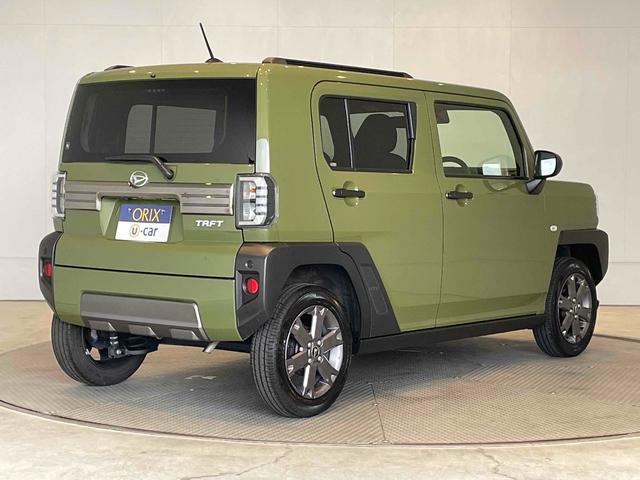 タフト Ｇ　ダーククロムベンチャー　衝突軽減　Ｐセンサー　ＬＥＤヘッド　フォグ　Ｉストップ　スマートキー　Ｐスタート　ＡＡＣ　シートヒーター　電格ミラー　純正１５アルミ　ステリモ　社外ナビ　フルセグＴＶ　ＢＴ　バックカメラ　ＥＴＣ（2枚目）