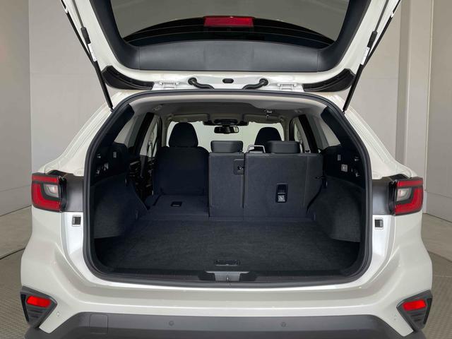 レヴォーグ GT プリクラッシュブレーキ レーンキープ Rソナー ACC Iストップ LEDヘッド フォグ デュアルAAC シートヒーター スマートキー Pスタート 純正ナビ フルセグTV BT バックカメラ ETC(8枚目)