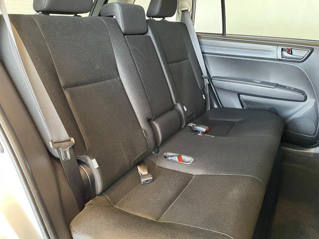 カローラフィールダー ハイブリッド　ＥＸ　ＥＴＣ　バックカメラ　ナビ　ＴＶ　レーンアシスト　衝突被害軽減システム　アルミホイール　オートマチックハイビーム　スマートキー　アイドリングストップ　電動格納ミラー　ＣＶＴ　盗難防止システム（38枚目）