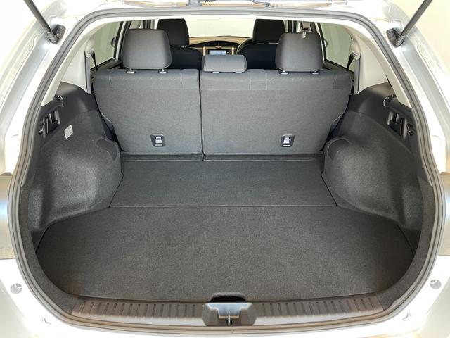 カローラフィールダー ハイブリッド　ＥＸ　ＥＴＣ　バックカメラ　ナビ　ＴＶ　レーンアシスト　衝突被害軽減システム　アルミホイール　オートマチックハイビーム　スマートキー　アイドリングストップ　電動格納ミラー　ＣＶＴ　盗難防止システム（41枚目）