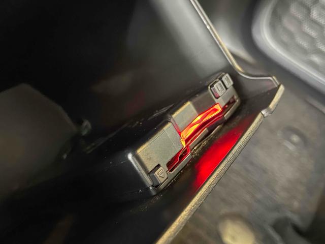 デリカミニ G 衝突軽減 レーンキープ 前後センサー 左側パワスラ LEDヘッド フォグ スマートキー Pスタート AAC シートヒーター Iストップ 電格ミラー 社外ナビ フルセグTV BT バックカメラ ETC(37枚目)