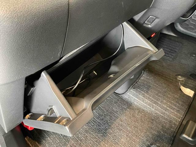 デリカミニ G 衝突軽減 レーンキープ 前後センサー 左側パワスラ LEDヘッド フォグ スマートキー Pスタート AAC シートヒーター Iストップ 電格ミラー 社外ナビ フルセグTV BT バックカメラ ETC(48枚目)