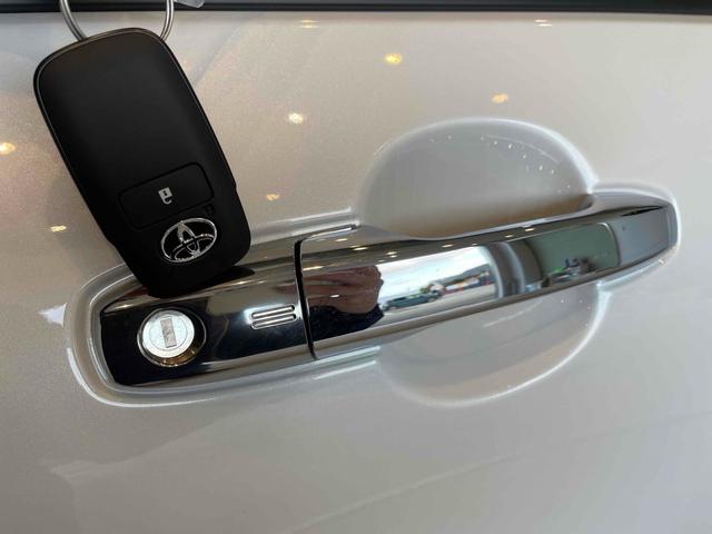 ライズ ハイブリッドZ 登録済未使用車 パノラミックビューモニター 純正ディスプレイオーディオ フルセグTV BT 衝突軽減ブレーキ BSM Pセンサー ACC LEDヘッド フォグ スマートキー Pスタート AAC ETC(18枚目)