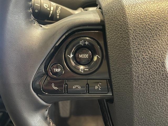 プリウス S ETC クリアランスソナー レーンアシスト オートクルーズコントロール 衝突被害軽減システム バックカメラ ナビ アルミホイール オートマチックハイビーム オートライト LEDヘッドランプ CVT(16枚目)