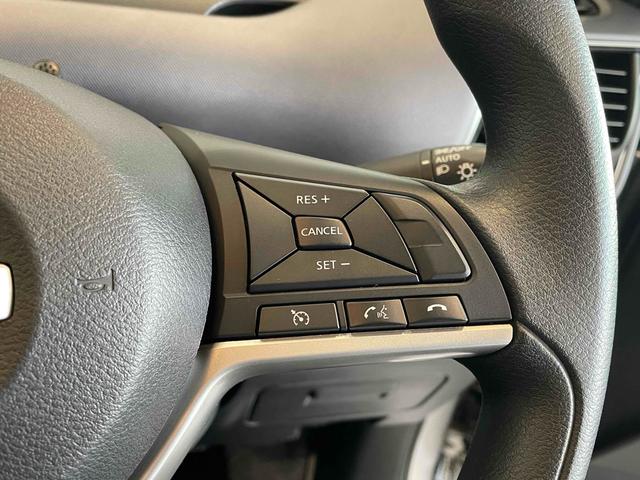 セレナ XV エマブレ LDW BSW BSI 前後ソナー クルコン Iストップ 両側パワスラ インテリキー Pスタート AAC リアAC 電格ミラー オートライト 社外ナビ BT CD DVD バックカメラ(19枚目)