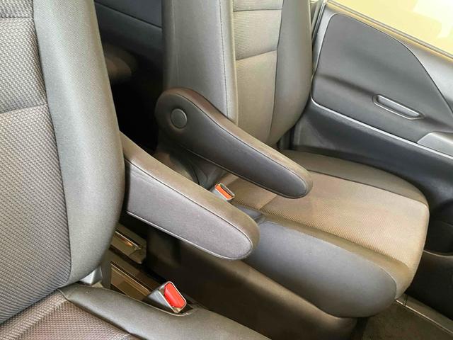 セレナ XV エマブレ LDW BSW BSI 前後ソナー クルコン Iストップ 両側パワスラ インテリキー Pスタート AAC リアAC 電格ミラー オートライト 社外ナビ BT CD DVD バックカメラ(45枚目)