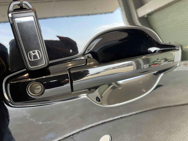 Ｎ－ＷＧＮ Ｌホンダセンシング　ＣＭＢＳ　レーンキープ　Ｐセンサー　ＡＣＣ　スマートキー　Ｐスタート　ＡＡＣ　運転席シートヒーター　横滑り防止　電動パーキングブレーキ　電格ミラー　社外ナビ　ＢＴ　ＣＤ　ＤＶＤ　バックカメラ　ＥＴＣ（18枚目）