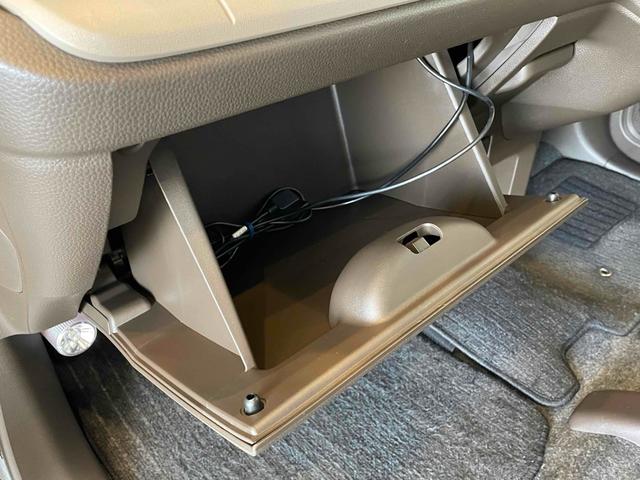 Ｎ－ＷＧＮ Ｌホンダセンシング　ＣＭＢＳ　レーンキープ　Ｐセンサー　ＡＣＣ　スマートキー　Ｐスタート　ＡＡＣ　運転席シートヒーター　横滑り防止　電動パーキングブレーキ　電格ミラー　社外ナビ　ＢＴ　ＣＤ　ＤＶＤ　バックカメラ　ＥＴＣ（38枚目）