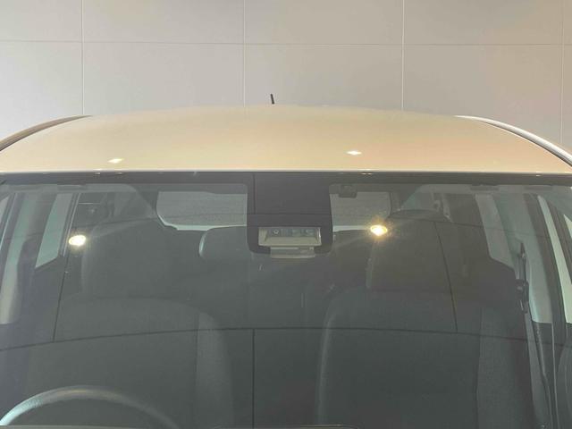 TOYOTA SIENTA FUNBASE X