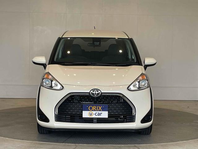 TOYOTA SIENTA FUNBASE X