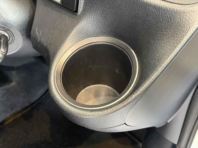 TOYOTA SIENTA FUNBASE X