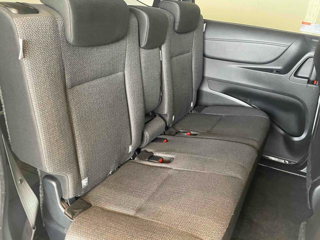 TOYOTA SIENTA FUNBASE X