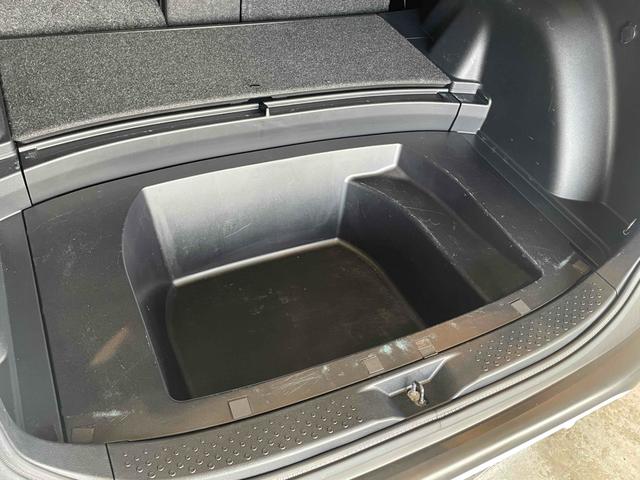 TOYOTA SIENTA FUNBASE X