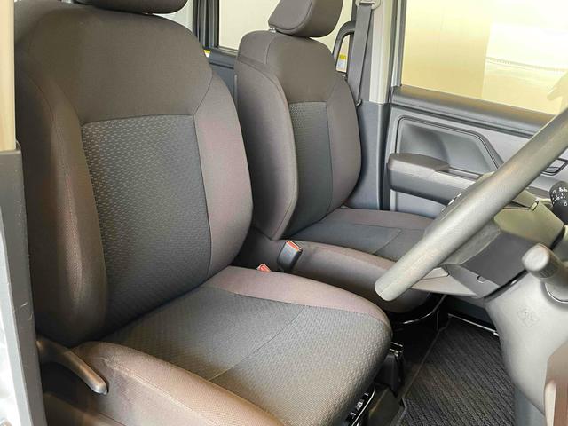 ルーミー Ｘ　衝突軽減ブレーキ　Ｐセンサー　アイドリングストップ　左側パワスラ　スマートキー　Ｐスタート　電格ミラー　オートライト　ＰＶガラス　横滑り防止　社外ナビ　ＢＴオーディオ　ＣＤ　ＤＶＤ　バックカメラ（40枚目）