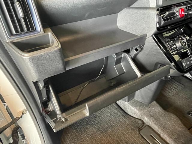 タント カスタムX ETC バックカメラ 両側スライド・片側電動 ナビ TV クリアランスソナー 衝突被害軽減システム オートライト LEDヘッドランプ スマートキー アイドリングストップ 電動格納ミラー シートヒーター(42枚目)