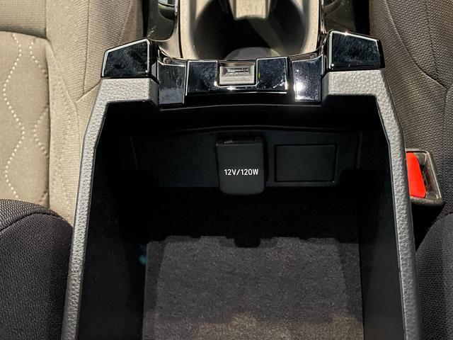 TOYOTA COROLLA CROSS S