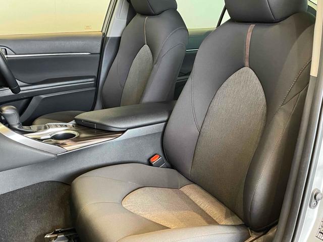 カムリ Ｇ　ＰＣＳ　ＬＤＡ　クリソナ　Ｒクルコン　ＬＥＤヘッド　フォグ　純正１７アルミ　スマートキー　Ｐスタート　デュアルＡＡＣ　運転席パワーシート　電格ミラー　ステリモ　純正ナビ　ＢＴ　バックカメラ　ＥＴＣ（45枚目）