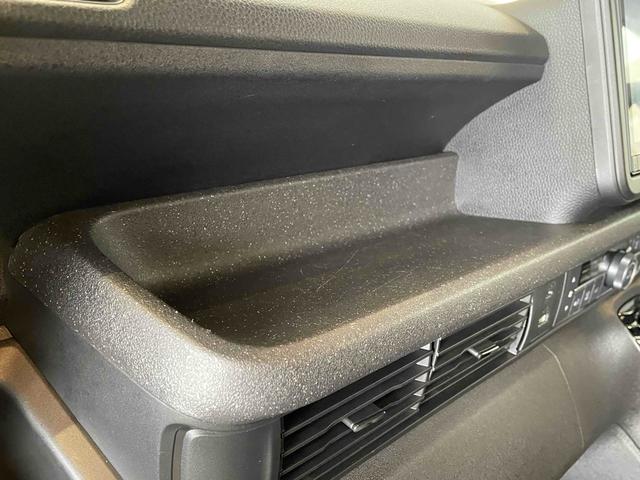 Ｎ－ＢＯＸカスタム ベースグレード　ＣＭＢＳ　レーンキープ　Ｐセンサー　ＡＣＣ　左側パワスラ　ＬＥＤヘッド　スマートキー　Ｐスタート　ＡＡＣ　シートヒーター　純正１４アルミ　ステリモ　純正ナビ　フルセグＴＶ　ＢＴ　バックカメラ　ＥＴＣ（47枚目）