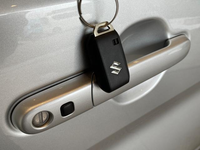 ソリオ Ｇ　ＥＴＣ　バックカメラ　ナビ　両側スライド・片側電動　クリアランスソナー　レーンアシスト　衝突被害軽減システム　スマートキー　アイドリングストップ　電動格納ミラー　ＣＶＴ　盗難防止システム（18枚目）