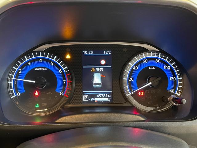 ルークス ハイウェイスター　Ｘ　エマブレ　インテリキー　左側パワスラ　車線逸脱　前後ソナー　純１４ＡＷ　ＬＥＤヘッド　フォグ　Ａライト　Ｐスタート　ステリモ　サーキュレータ　社外ナビ　フルセグ　ＢＴ　アラウンドビューモニター　ＥＴＣ（10枚目）