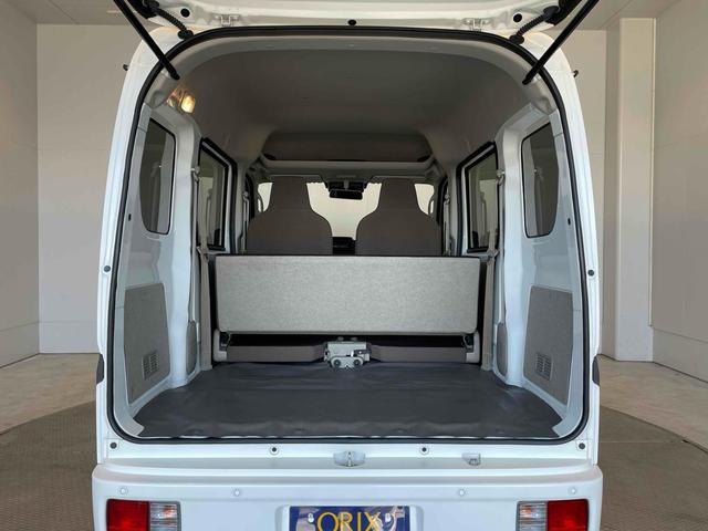 エブリイ ＰＣ　ＤＣＢＳ　レーンキープ　Ｐセンサー　キーレス　エアコン　横滑り防止　前席ＰＷ　オートライト　両側スライドドア　ＰＶガラス　セキュリティ　ラジオ（9枚目）