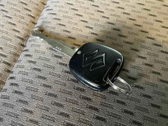 エブリイ ＰＣ　ＤＣＢＳ　レーンキープ　Ｐセンサー　キーレス　エアコン　横滑り防止　前席ＰＷ　オートライト　両側スライドドア　ＰＶガラス　セキュリティ　ラジオ　ＥＴＣ（16枚目）