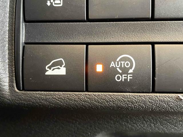 アイドリングストップ機能付き！【信号待ち等の停車時にエンジンを一時的に停止させ低燃費運転をアシストします♪】