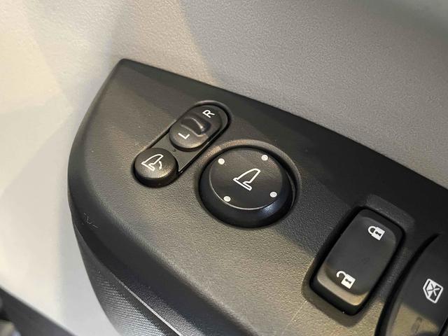 Ｎ－ＢＯＸ ベースグレード　ＣＭＢＳ　レーンキープ　Ｐセンサー　ＡＣＣ　左側パワスラ　ＬＥＤヘッド　スマートキー　Ｐスタート　ＡＡＣ　電格ミラー　オートライト　ＰＶガラス　ステリモ　純正ナビ　フルセグＴＶ　ＢＴ　バックカメラ（39枚目）