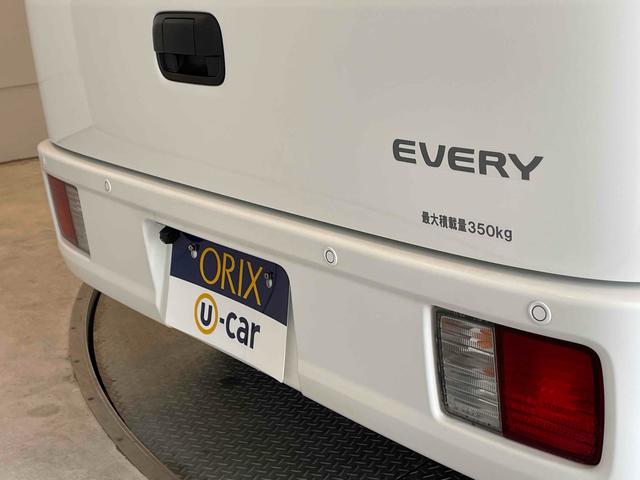 エブリイ PAリミテッド DCBS レーンキープ Pセンサー 前席PW キーレス エアコン 横滑り防止 両側スライドドア PVガラス セキュリティ オートライト 純正ラジオ バックカメラ ETC(15枚目)
