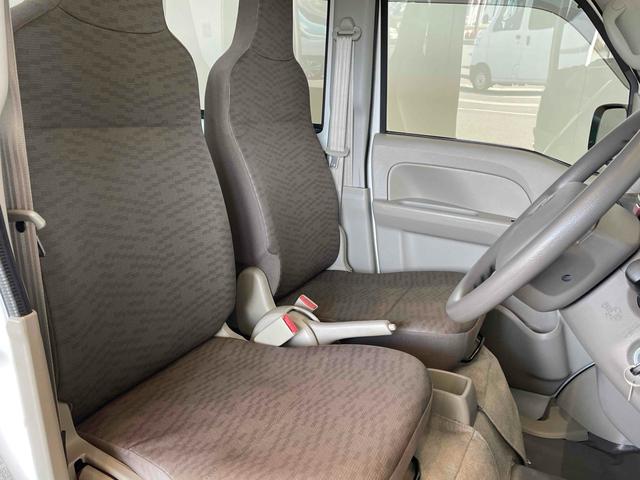 エブリイ PAリミテッド DCBS レーンキープ Pセンサー 前席PW キーレス エアコン 横滑り防止 両側スライドドア PVガラス セキュリティ オートライト 純正ラジオ バックカメラ ETC(40枚目)