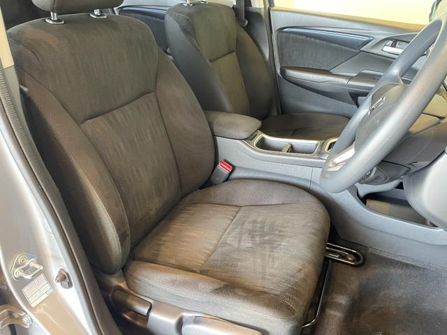 シャトル ハイブリッド　ホンダセンシング　バックカメラ　ナビ　オートクルーズコントロール　レーンアシスト　衝突被害軽減システム　オートライト　スマートキー　ＡＴ　盗難防止システム　衝突安全ボディ　ＡＢＳ　ＥＳＣ　Ｂｌｕｅｔｏｏｔｈ　エアコン（32枚目）