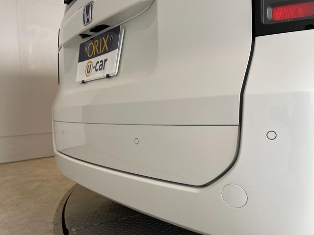 フリード ｅ：ＨＥＶエアー　ＥＸ　登録済未使用車　純正ナビ　フルセグＴＶ　ＢＴ　マルチビューカメラシステム　ＣＭＢＳ　Ｐセンサー　ＢＳＩ　ＡＣＣ　レーンキープ　両側パワスラ　ＡＡＣ　リアＡＣ　シートヒーター　ＬＥＤヘッド　純正１５ＡＷ（19枚目）