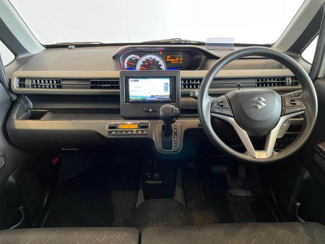 ワゴンＲ ハイブリッドＦＸ－Ｓ　ＤＣＢＳ　レーンキープ　Ｐセンサー　ＡＣＣ　スマートキー　Ｐスタート　ＡＡＣ　運転席シートヒーター　電格ミラー　ＰＶガラス　ＨＵＤ　ステリモ　社外ナビ　フルセグＴＶ　ＢＴ　ＣＤ　ＤＶＤ　全方位モニター（3枚目）