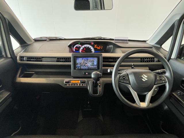 ワゴンＲ ハイブリッドＦＸ－Ｓ　ＥＴＣ　全周囲カメラ　ナビ　ＴＶ　クリアランスソナー　オートクルーズコントロール　レーンアシスト　衝突被害軽減システム　オートライト　スマートキー　アイドリングストップ　電動格納ミラー　シートヒーター（3枚目）