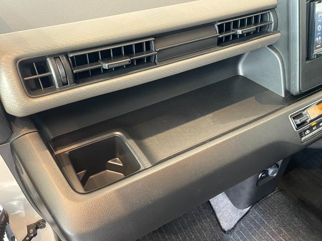 ワゴンＲ ハイブリッドＦＸ－Ｓ　ＥＴＣ　全周囲カメラ　ナビ　ＴＶ　クリアランスソナー　オートクルーズコントロール　レーンアシスト　衝突被害軽減システム　オートライト　スマートキー　アイドリングストップ　電動格納ミラー　シートヒーター（35枚目）