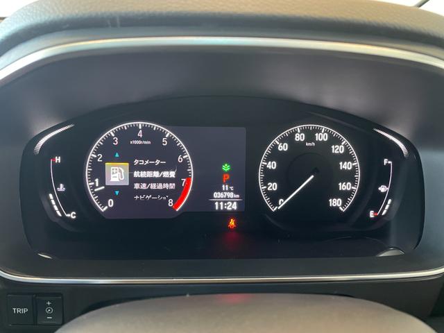 オデッセイ アブソルート　全周囲カメラ　ナビ　ＴＶ　クリアランスソナー　オートクルーズコントロール　レーンアシスト　衝突被害軽減システム　両側電動スライドドア　オートライト　ＬＥＤヘッドランプ　スマートキー（11枚目）